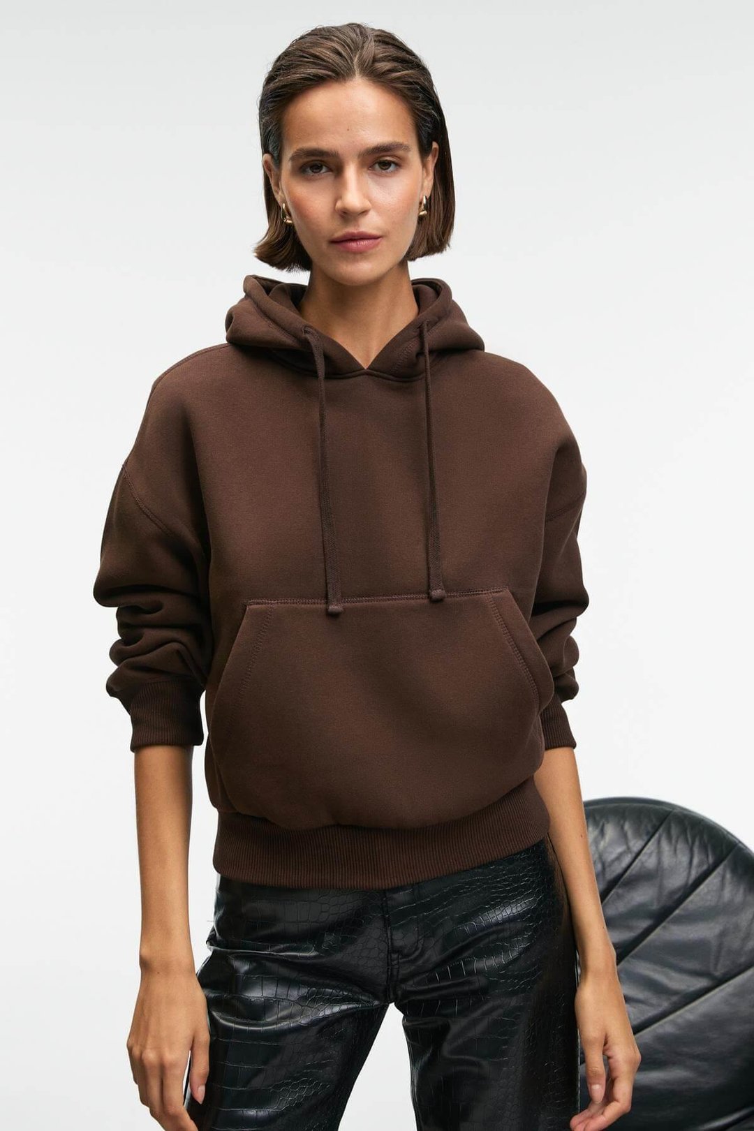 SELENE Kadın Kapüşonlu Kangru Cepli Regular Fit Kahverengi Sweatshirt