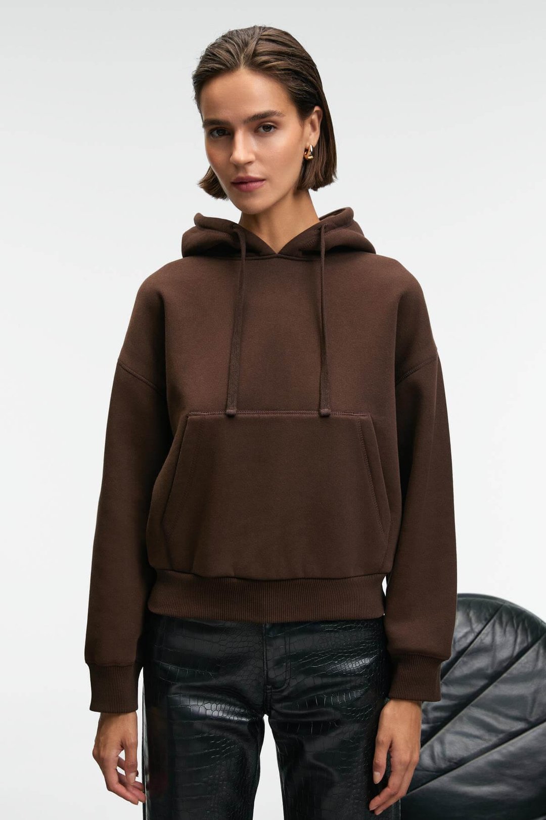 SELENE Kadın Kapüşonlu Kangru Cepli Regular Fit Kahverengi Sweatshirt