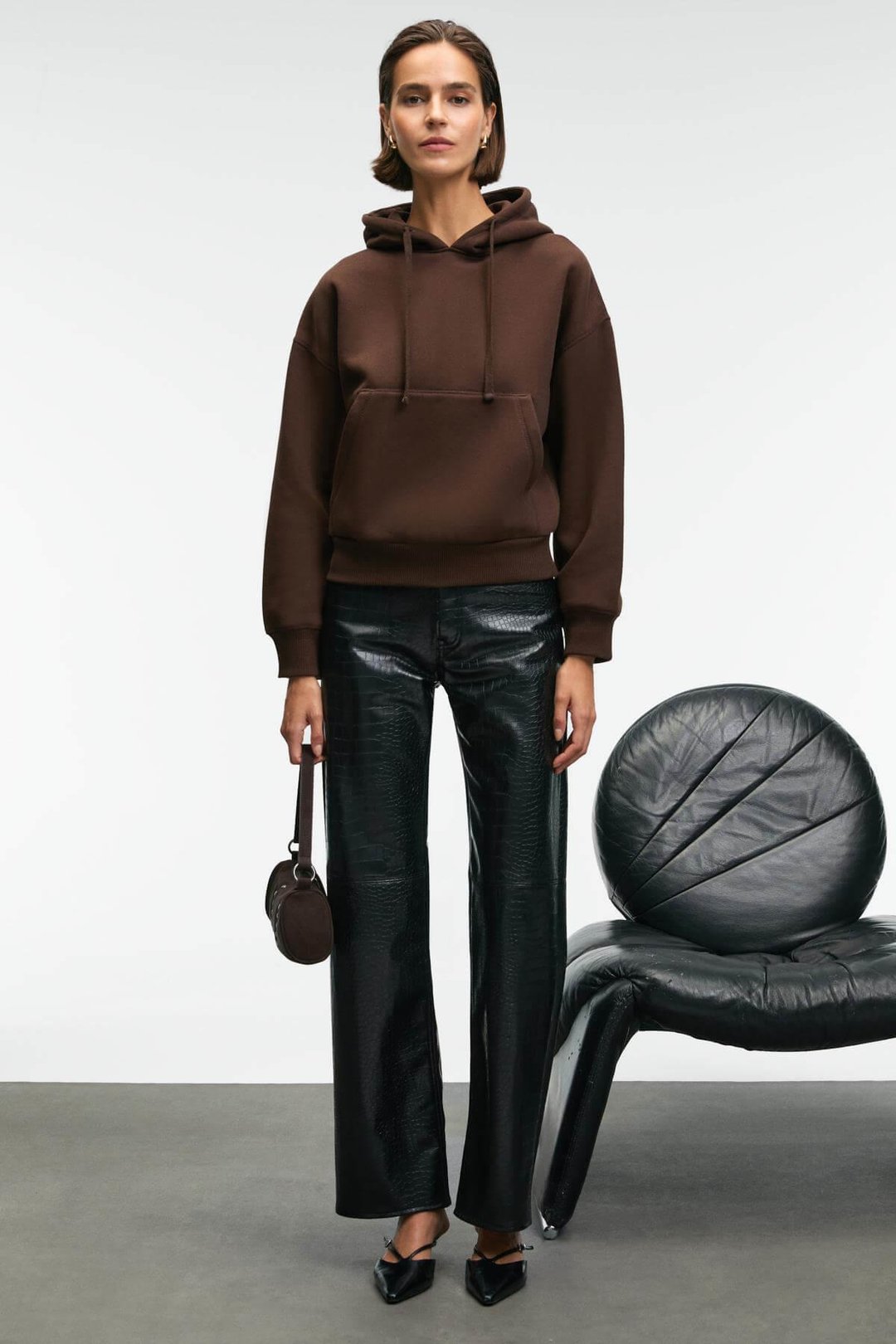 SELENE Kadın Kapüşonlu Kangru Cepli Regular Fit Kahverengi Sweatshirt