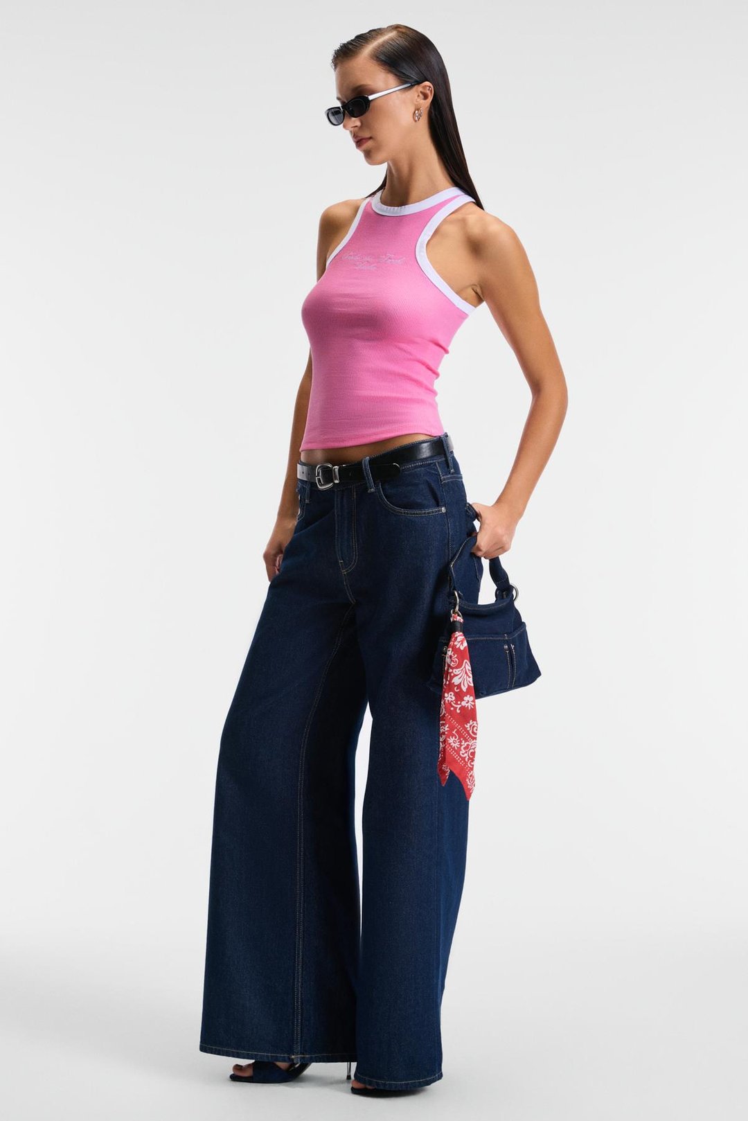 SELMIRA Kadın Baskılı Halter Yaka Slim Fit Kolsuz Pembe Atlet