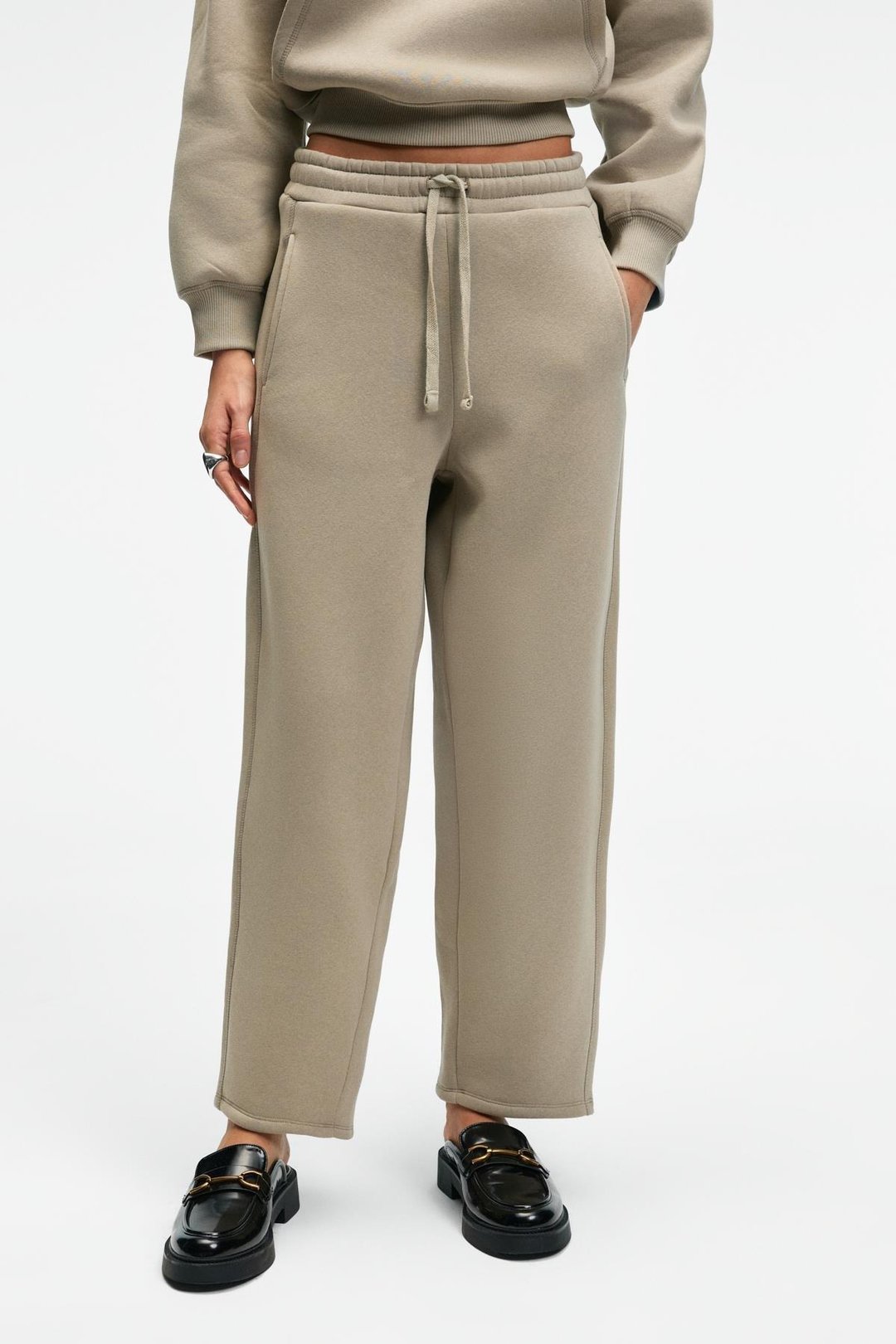 SELORIN Kadın Baggy Çift Cepli Taş Rengi Eşofman Altı