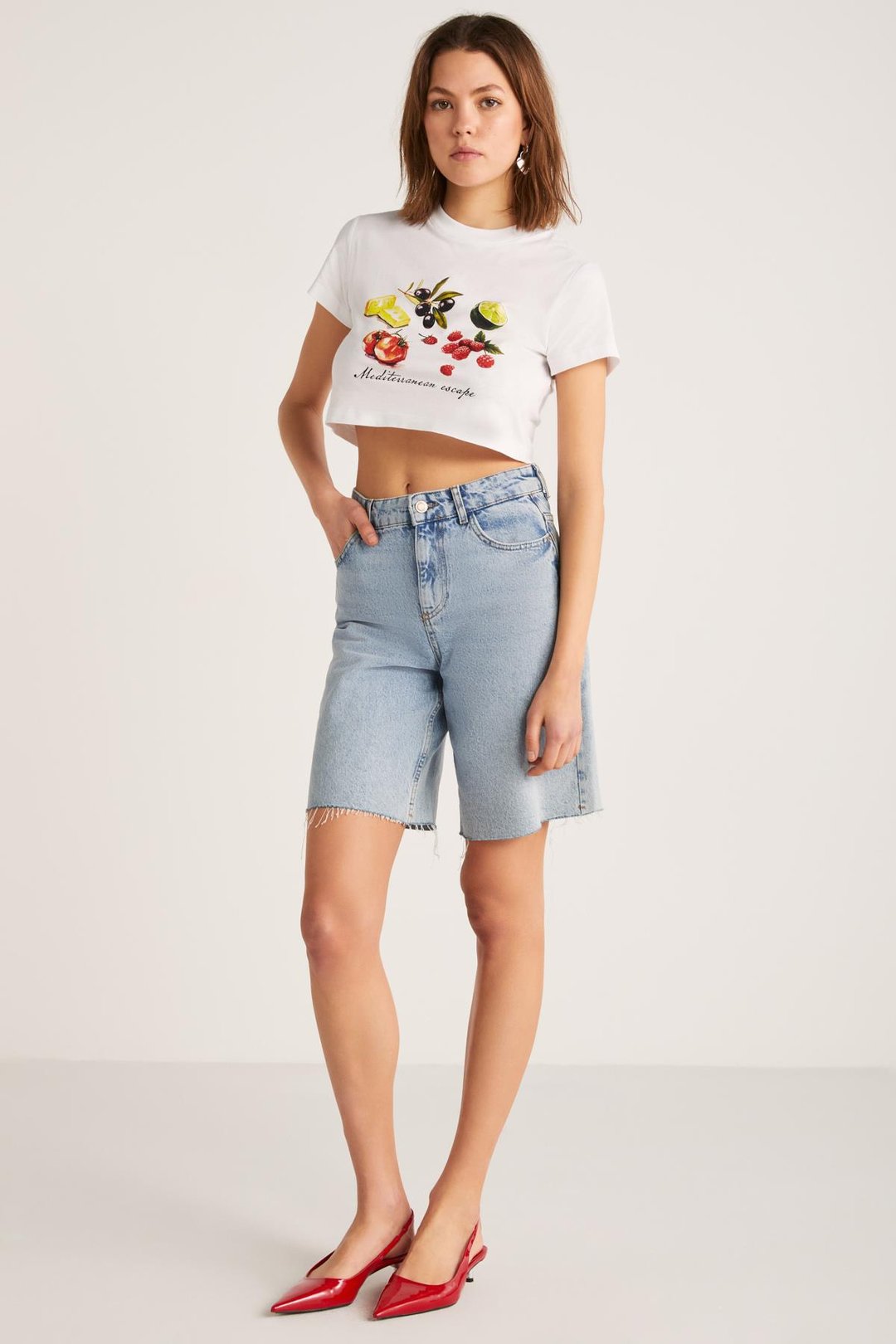 SERENE Basic Crop Beyaz Tekli T-Shirt