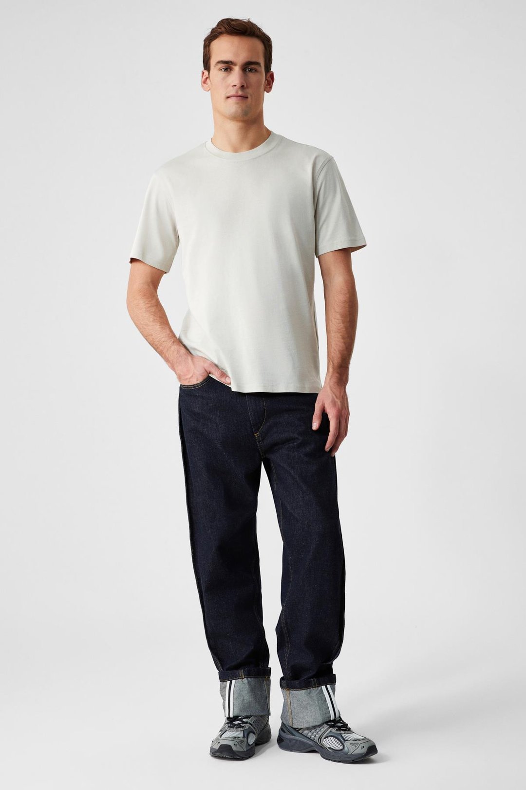 Solo Erkek %100 Organik Pamuklu Kalın Dokulu Comfort Fit Bisiklet Yakalı Açık Bej T-Shirt