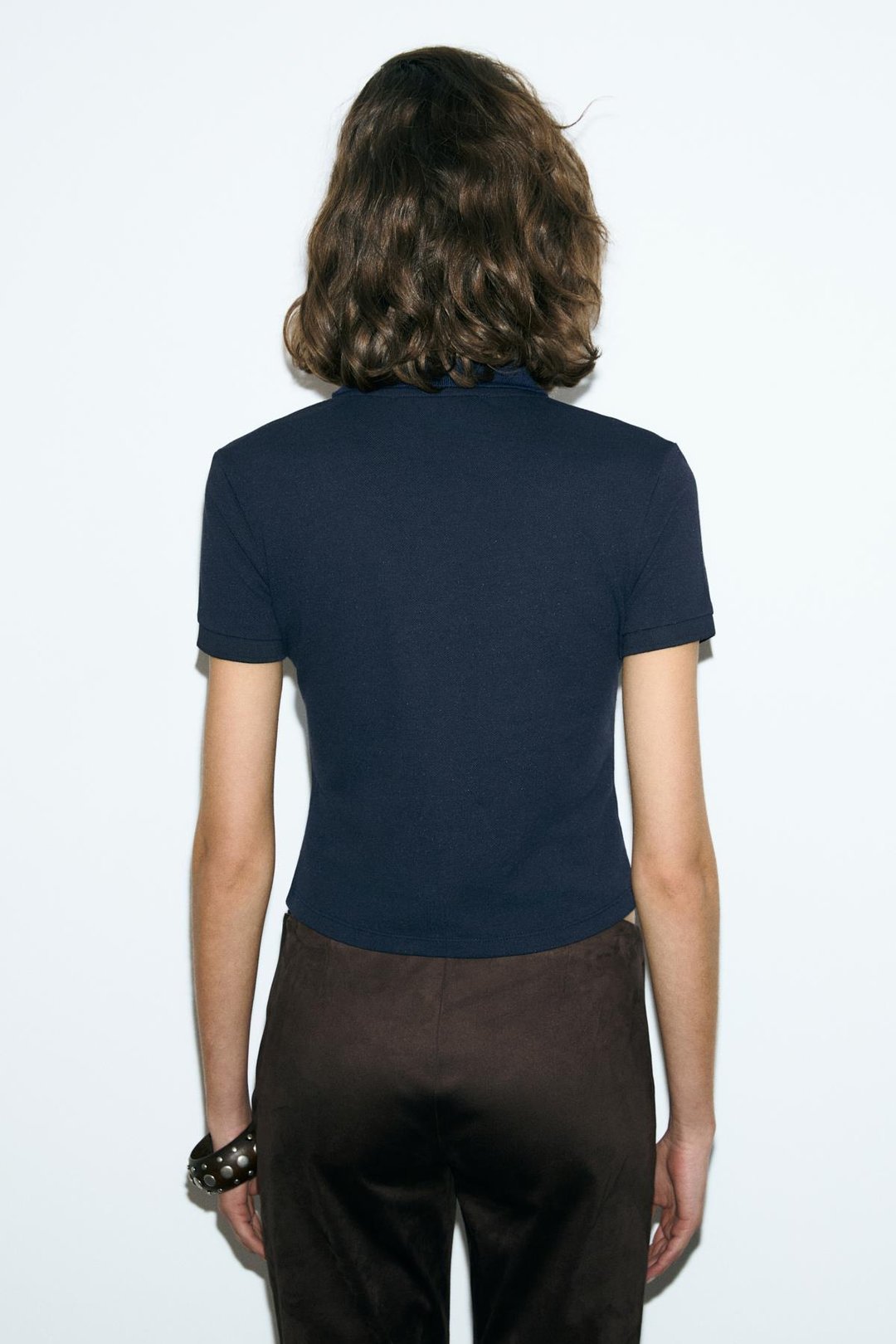 SOLVIA Kadın Polo Yaka Patlı Düğmeli Kısa Kollu Önde Nakış Detaylı Crop Lacivert T-Shirt