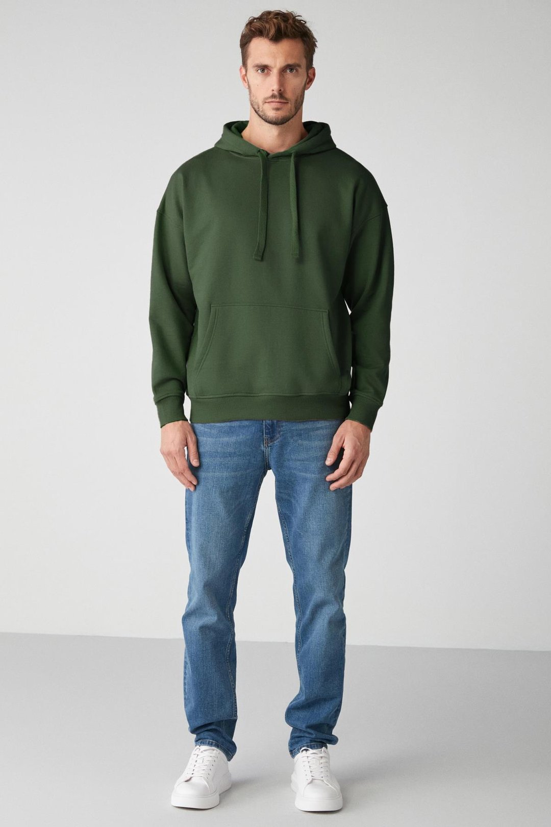 STEVE Erkek Yumusaçık Kumaşlı Kordonlu Oversize Kapüşonlu Kanguru Cepli Koyu Yeşil Sweatshirt