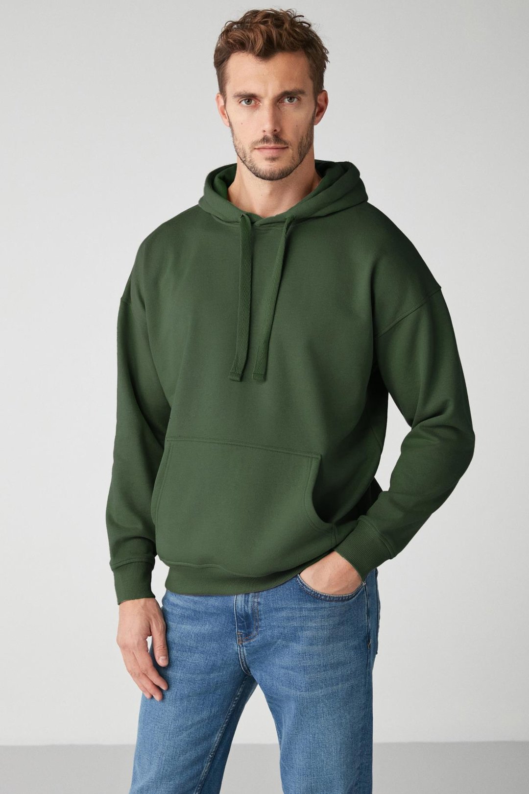 STEVE Erkek Yumusaçık Kumaşlı Kordonlu Oversize Kapüşonlu Kanguru Cepli Koyu Yeşil Sweatshirt