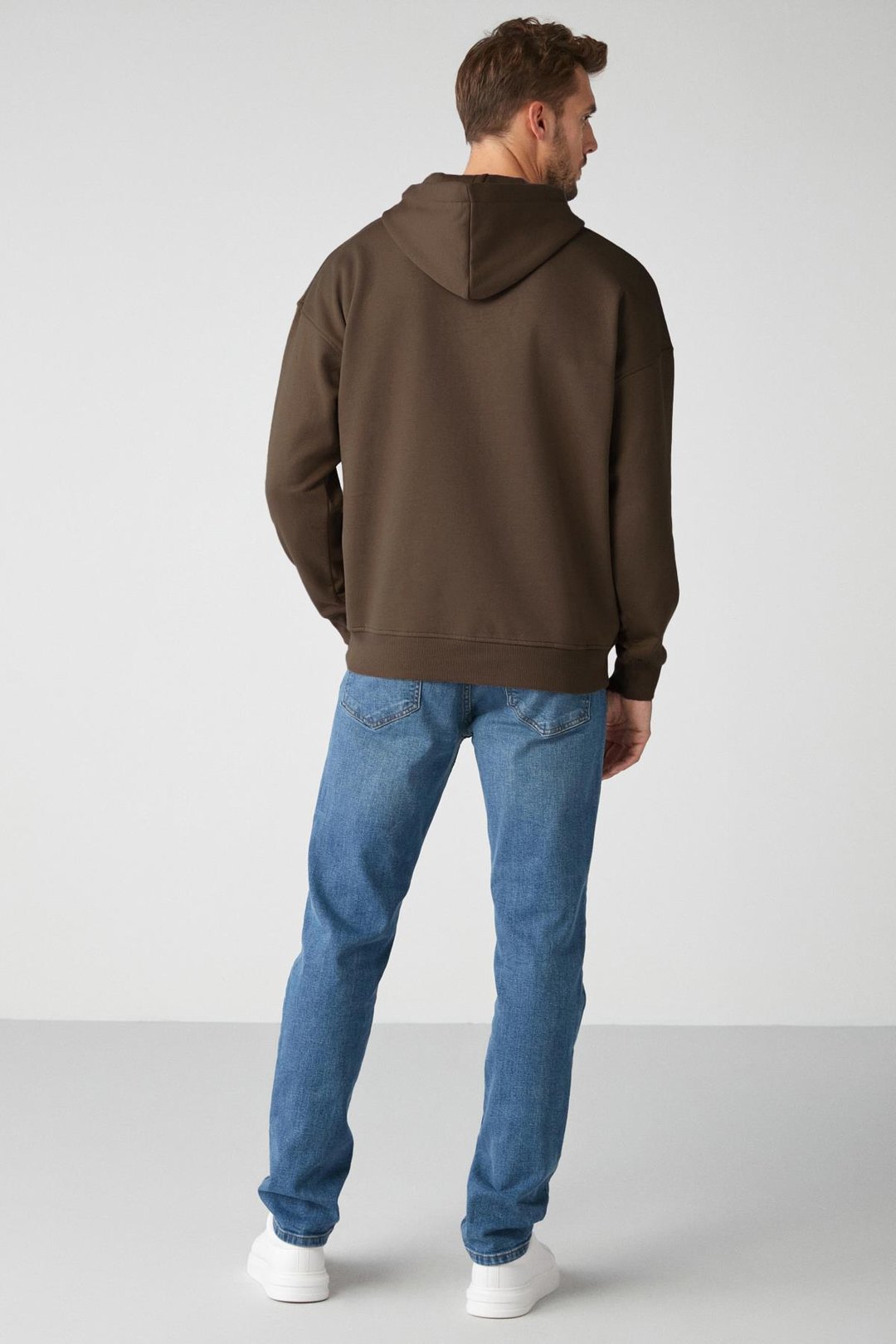 STEVE Erkek Yumusaçık Kumaşlı Kordonlu Oversize Kapüşonlu Kanguru Cepli Kahverengi Sweatshirt