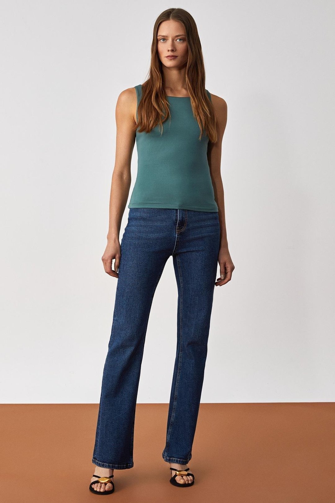 STICKS Kadın Kolsuz Kare Yaka Slim Yeşil Bluz