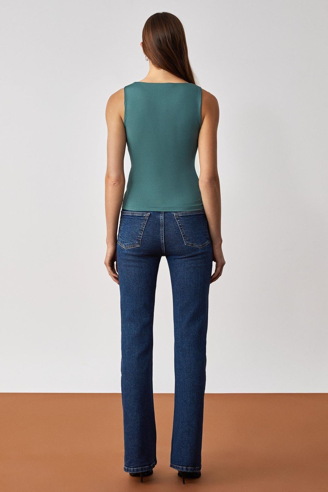 STICKS Kadın Kolsuz Kare Yaka Slim Yeşil Bluz