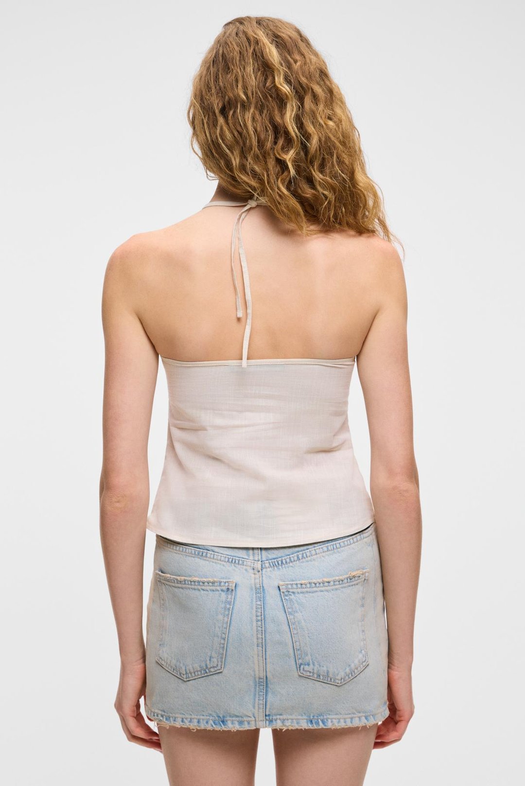 SUSIE Kadın %100 Pamuk Keten Görünümlü Sırtı Açık Halter Yaka Bej Bluz