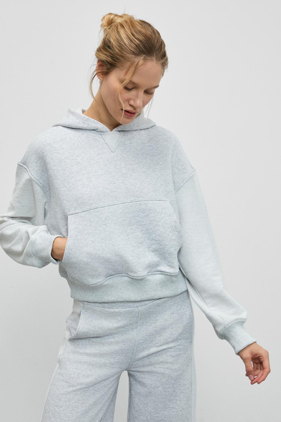 TANSY Kadın Kolları Kumaşın Tersinden Yapılmış Kapüşonlu Relaxed Fit Grimelanj Sweatshirt