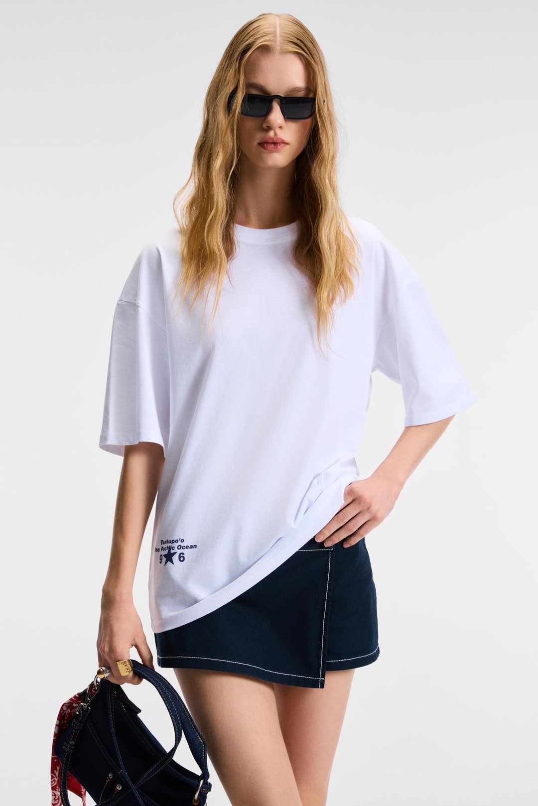 TAVENA Kadın %100 Pamuk Baskılı Oversize Fit Kısa Kollu Yuvarlak Yaka Beyaz T-Shirt