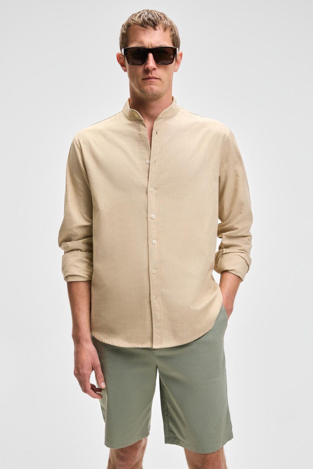 TEEMO Erkek Yanları Cepli Fermuarlı Likralı Slim Fit Açık Haki Şort