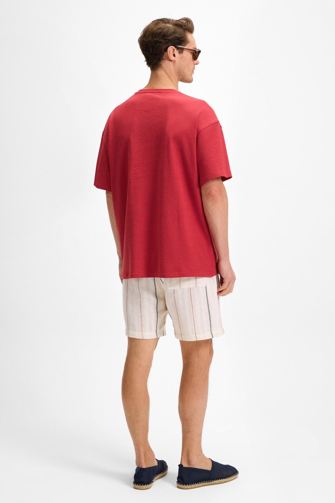 TEMPUS Erkek Baskı Detaylı %100 Organik Pamuk Bisiklet Yaka Oversize Fit Bordo T-Shirt