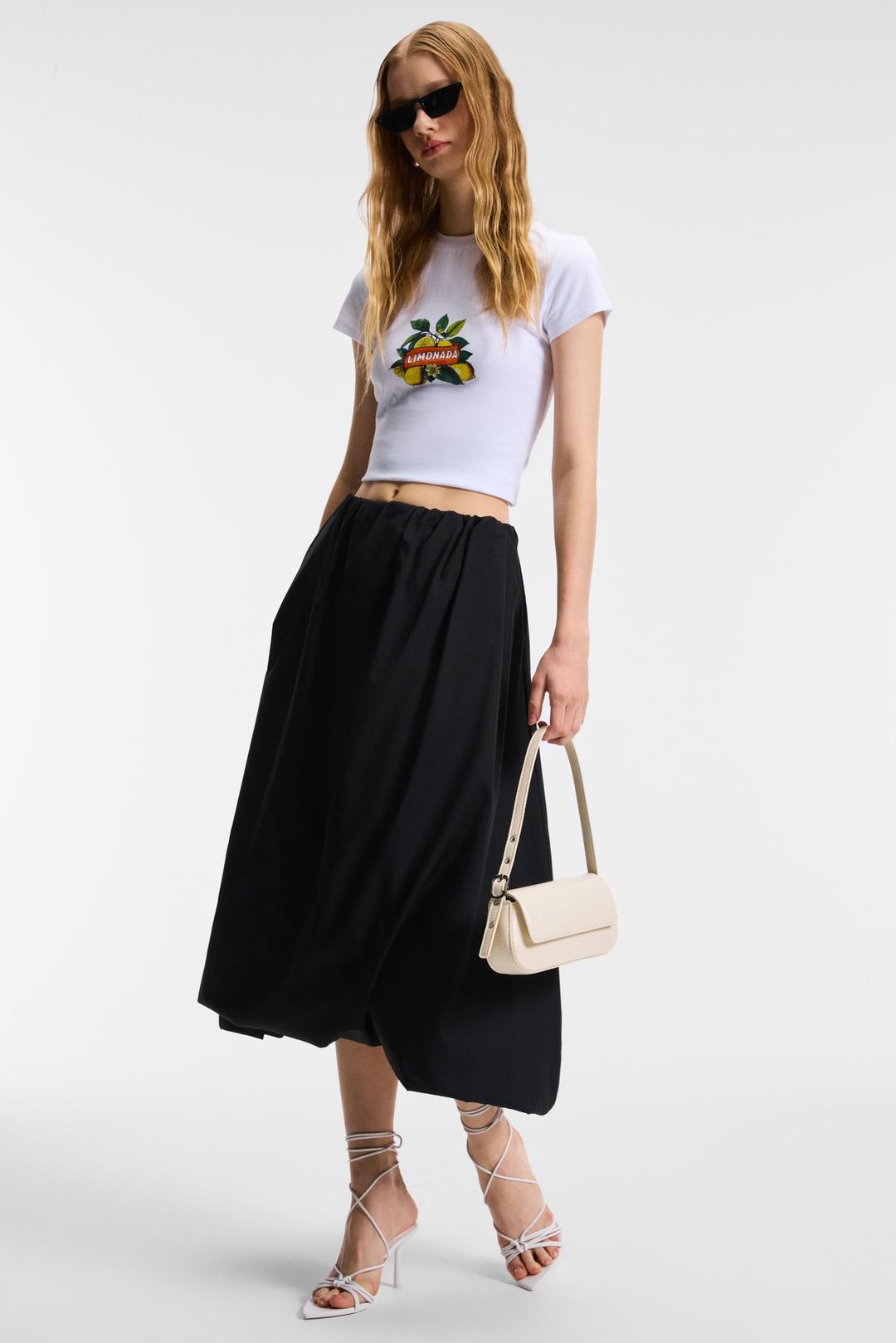 TESSIRA Kadın %100 Pamuk Bisiklet Yaka Baskılı Slim Fit Beyaz T-Shirt