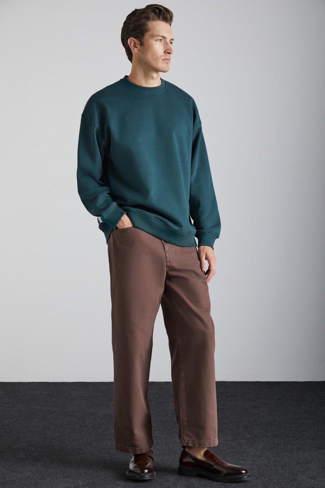 TOKYO Erkek İçi Polarlı Yumuşacık Arka Etiket Detaylı Bisiklet Yaka Oversize Koyu Yeşil Sweatshirt