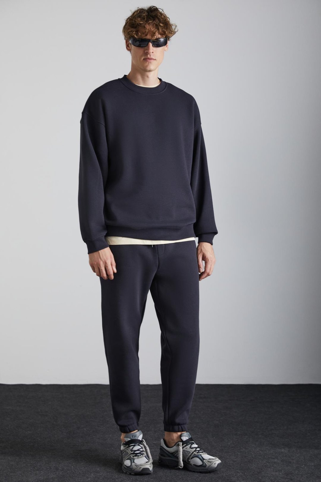 TOKYO Relaxed Oversize Antrasit Tekli Sweatshirt