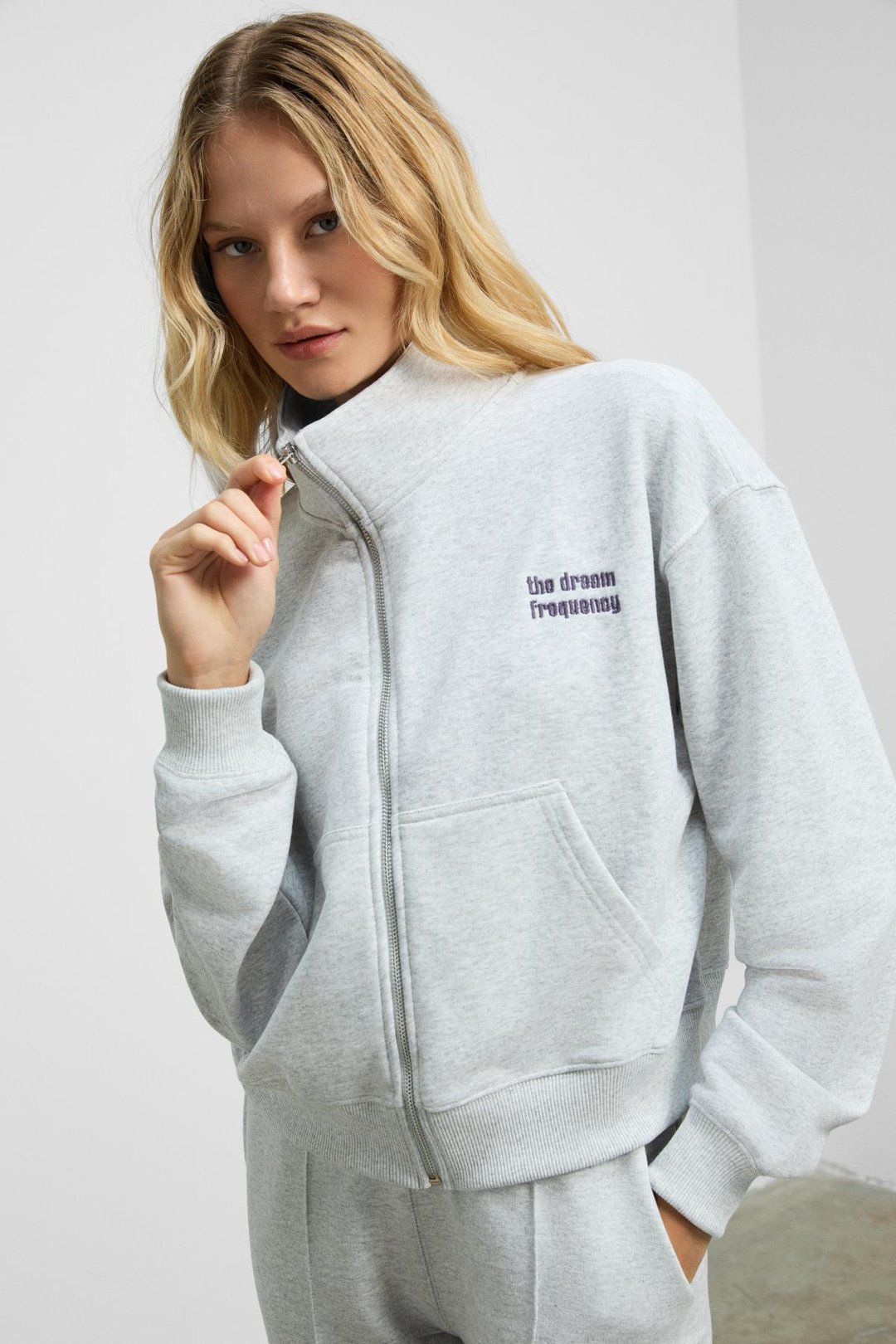 TORINA Kadın Nakış Detaylı Fermuarlı Çift Cepli Relax Grimelanj Ceket