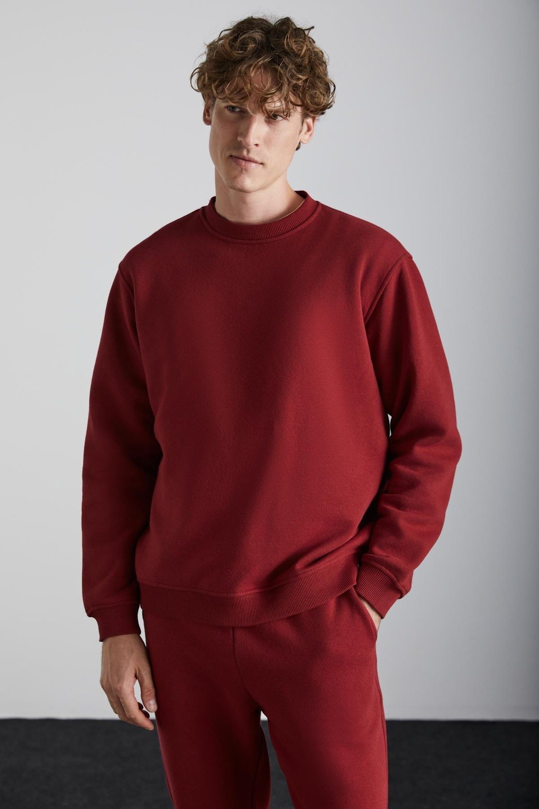 TRAVIS Erkek Organik Kumaşlı Yumuşacık Regular Fit Yuvarlak Yakalı Bordo Sweatshirt