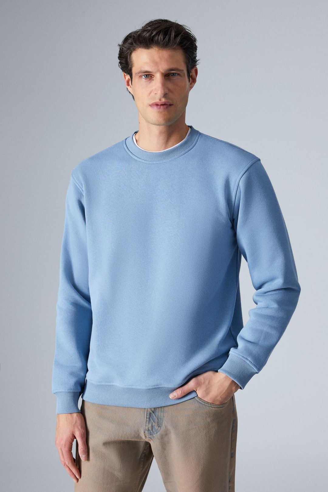 TRAVIS Erkek Organik Kumaşlı Yumuşacık Regular Fit Yuvarlak Yakalı Koyu Mavi Sweatshirt