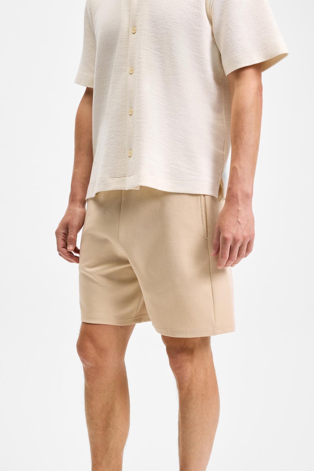 TYRONE Erkek Beli Lastikli Arka Tek Cepli Relaxed Fit Bej Şort