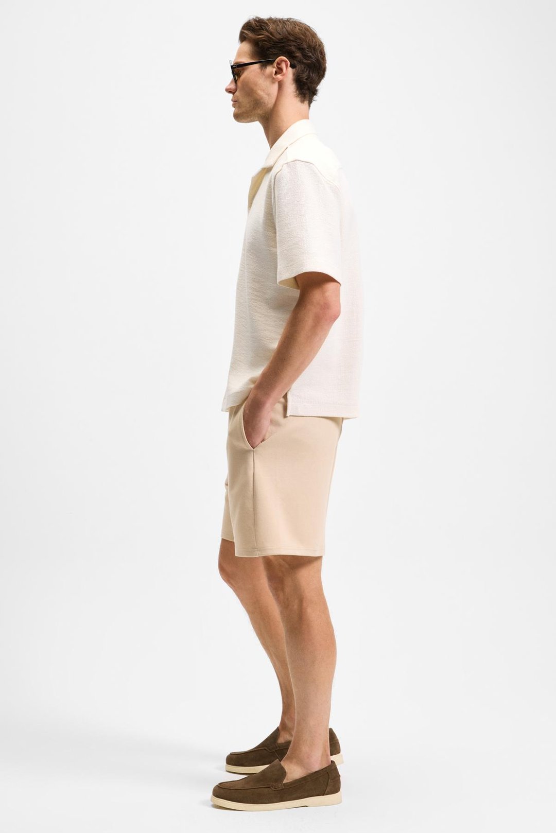 TYRONE Erkek Beli Lastikli Arka Tek Cepli Relaxed Fit Bej Şort