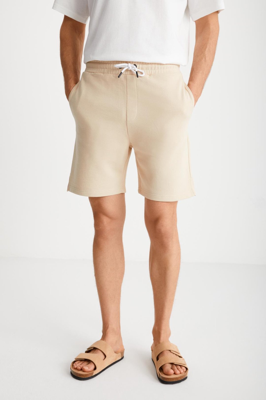 UNCERTAIN  Comfort Bej  Şort & Bermuda