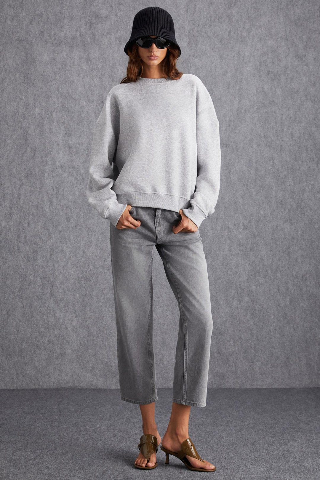 VANELTINA Kadın İçi Polarlı 3 İplik Organik Pamuk Oversize Basic Bisiklet Yaka Grimelanj Sweatshirt