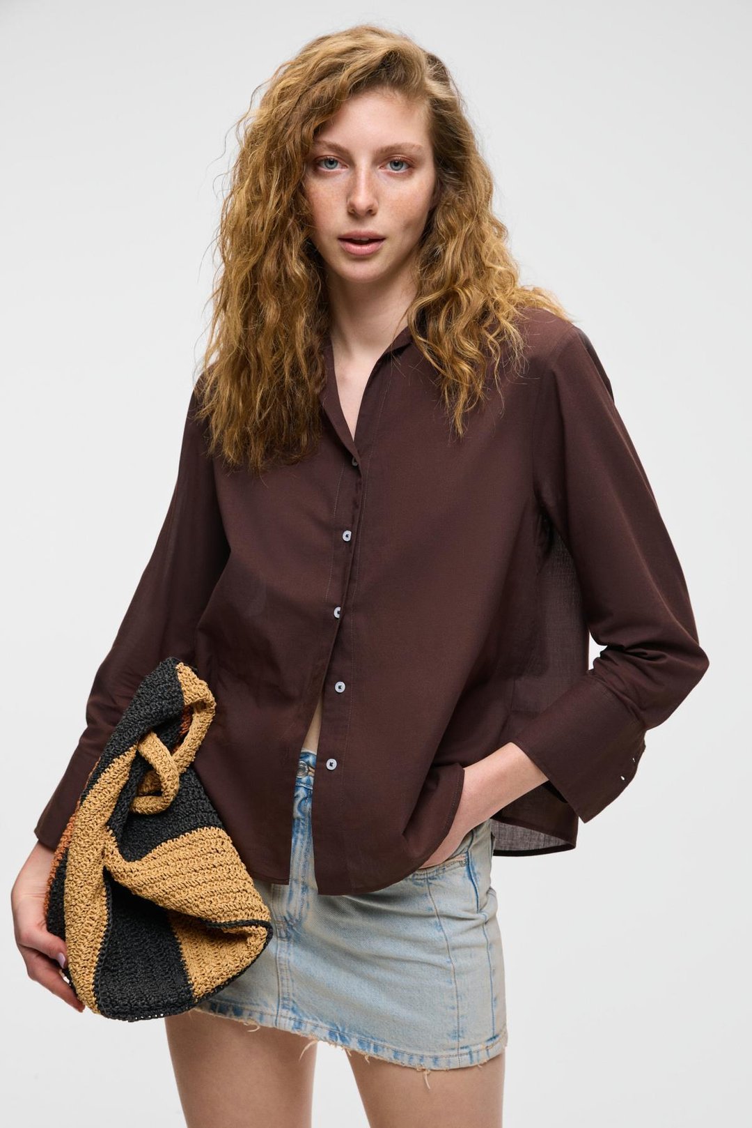 VARAZDIN Kadın Oversize Uzun Kollu %100 Pamuk Gömlek Yaka Uzun İnce Koyu Kahverengi Gömlek