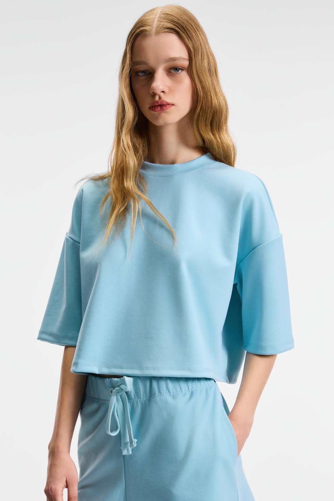 VELA Kadın Esnek Kumaşlı Bisiklet Yaka Oversize Fit Mavi T-Shirt