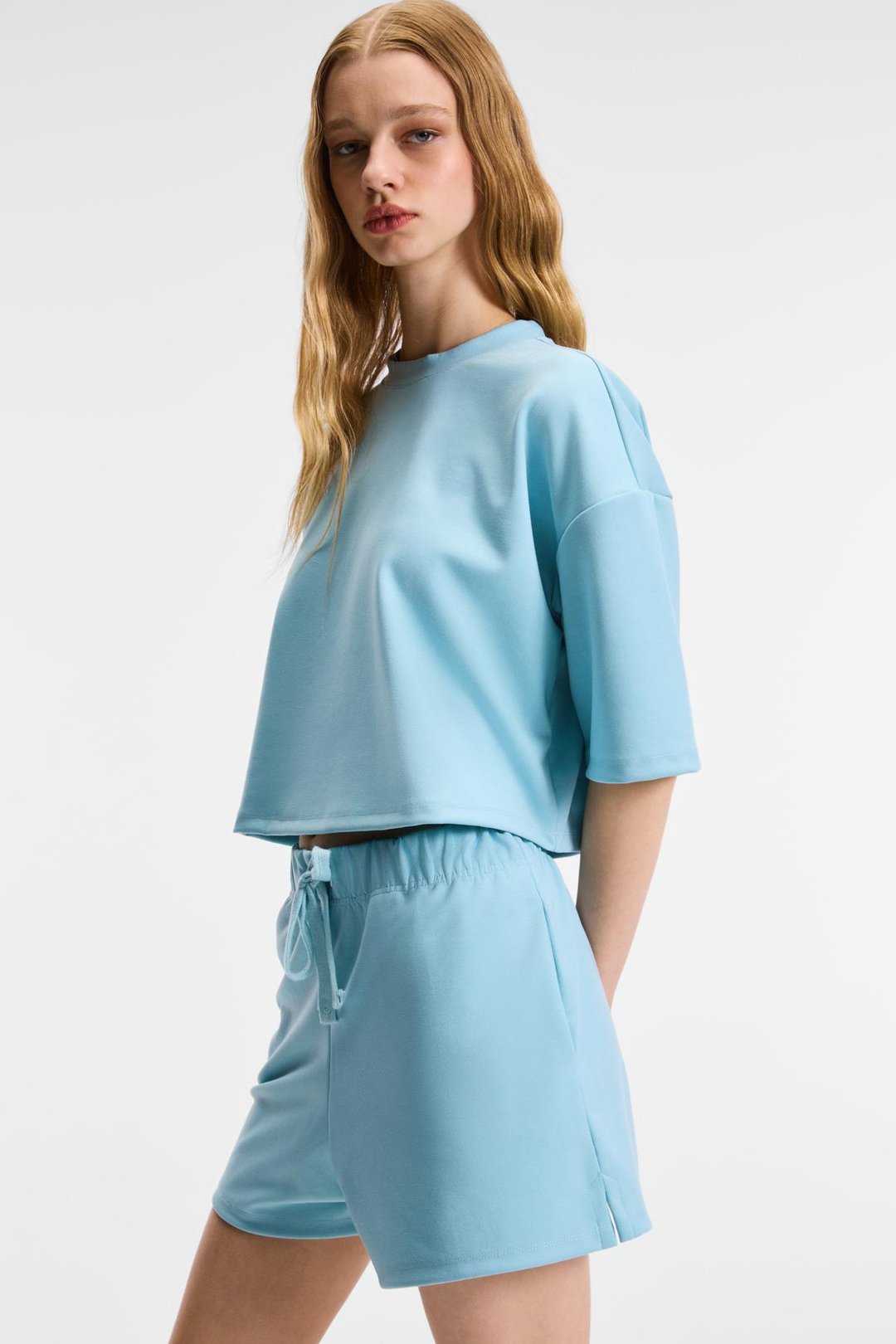 VELA Kadın Esnek Kumaşlı Bisiklet Yaka Oversize Fit Mavi T-Shirt