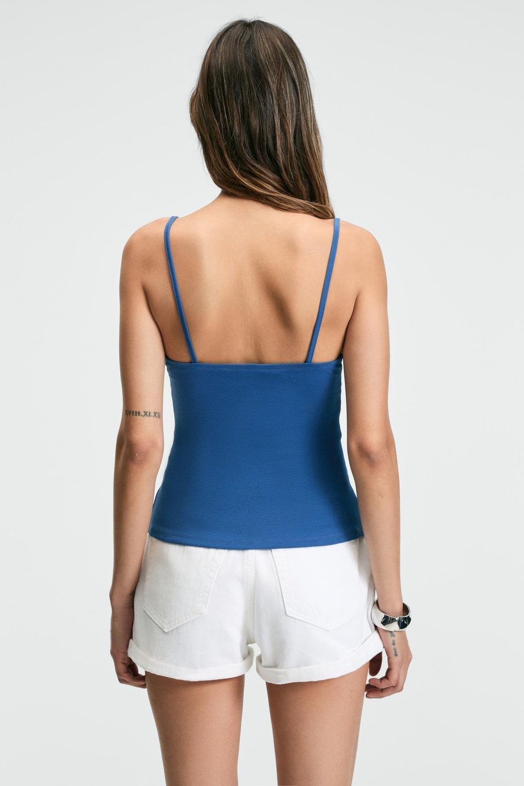 VELISTRA Kadın Üçgen Göğüs Kuplu Dantel Detaylı Ayar Askılı Lacivert Atlet