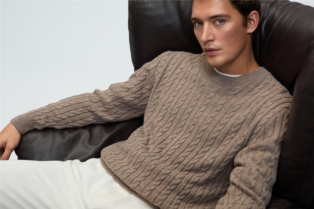 VINTLACE Erkek Yuvarlak Yaka Saç Örgü Desenli Regular Fit Triko Bej Kazak