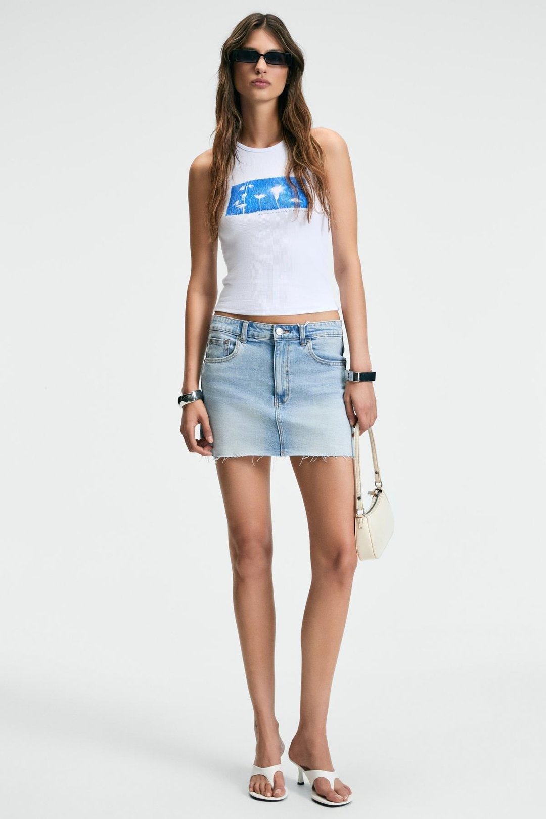 WIKENDS Kadın Bisiklet Yaka Kalın Askılı Önünde Baskı Detaylı Beyaz Atlet