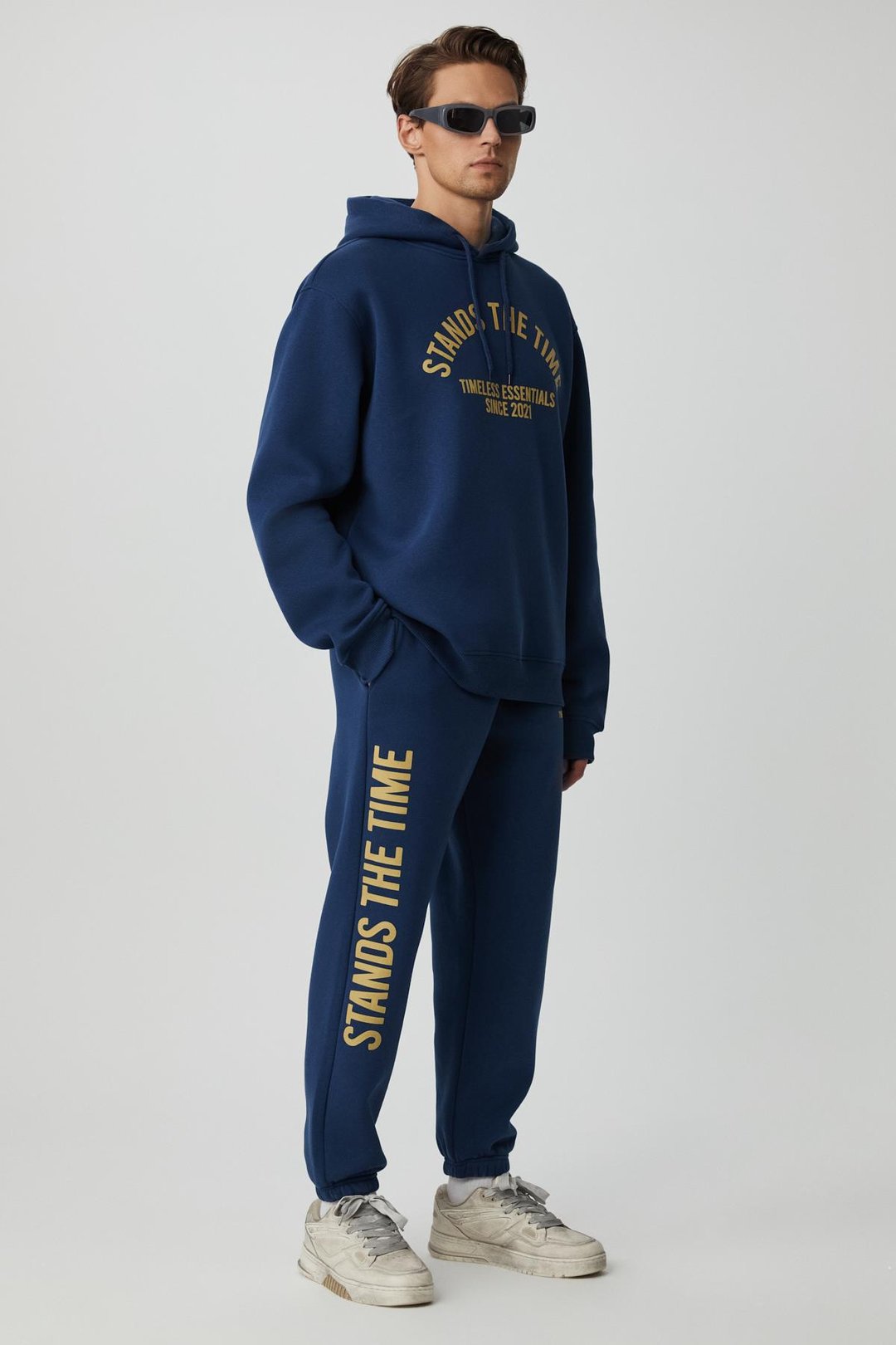 WULF Erkek Organik Kumaşlı İçi Polarlı Yumuşacık Kanguru Cepli Kapüşonlu Lacivert Sweatshirt