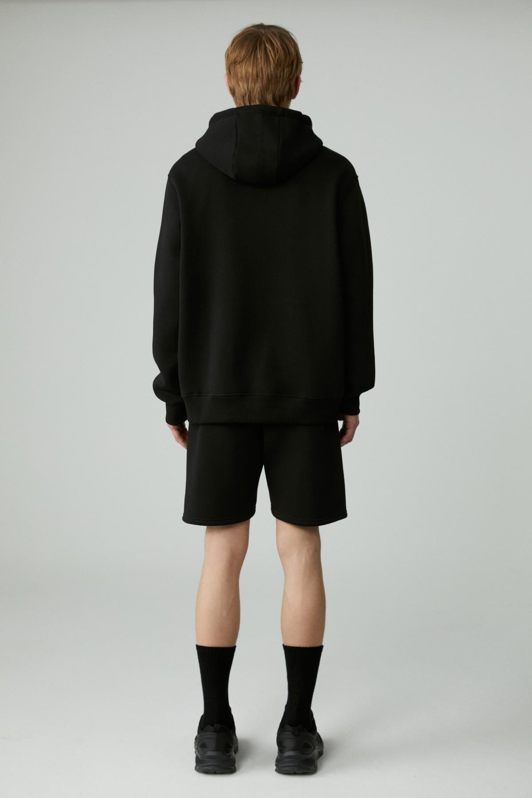 WULF Erkek Organik Kumaşlı İçi Polarlı Yumuşacık Kanguru Cepli Kapüşonlu Siyah Sweatshirt