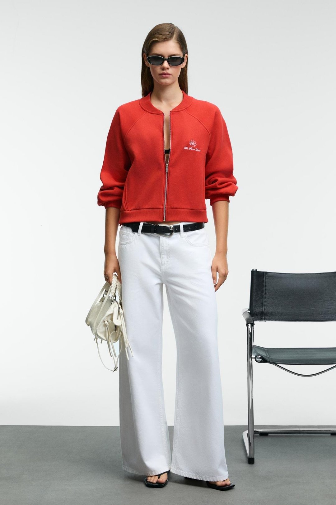 YASVELL Kadın Metal Fermuarlı Çift Cepli Nakış Detaylı Balon Kollu Bomber Kırmızı Ceket