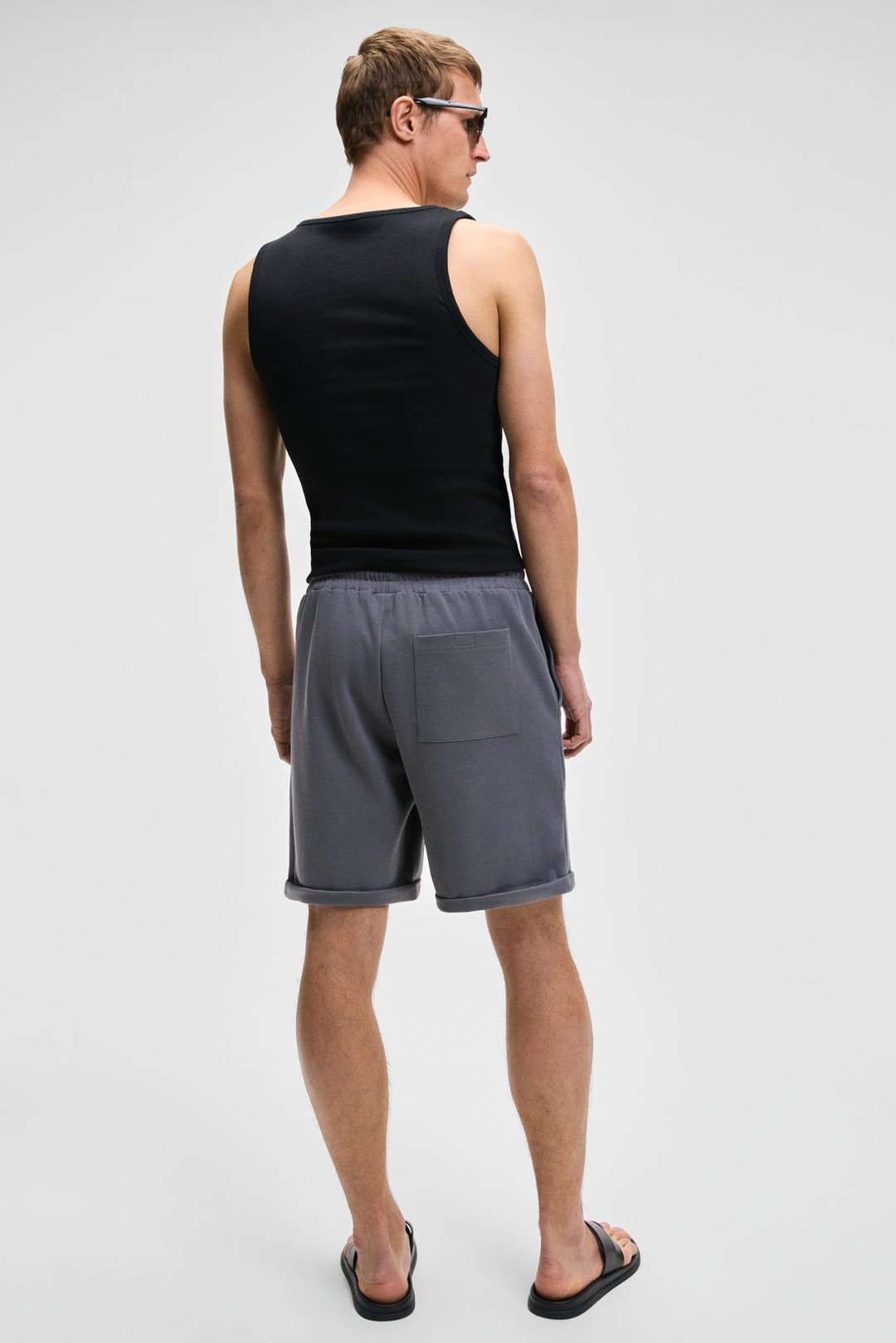 YOURI Erkek Beli Lastikli Arka Tek Cepli Relaxed Fit Gri Şort