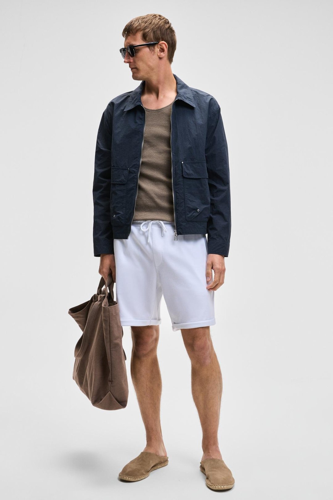 YOURI Erkek Beli Lastikli Arka Tek Cepli Relaxed Fit Beyaz Şort