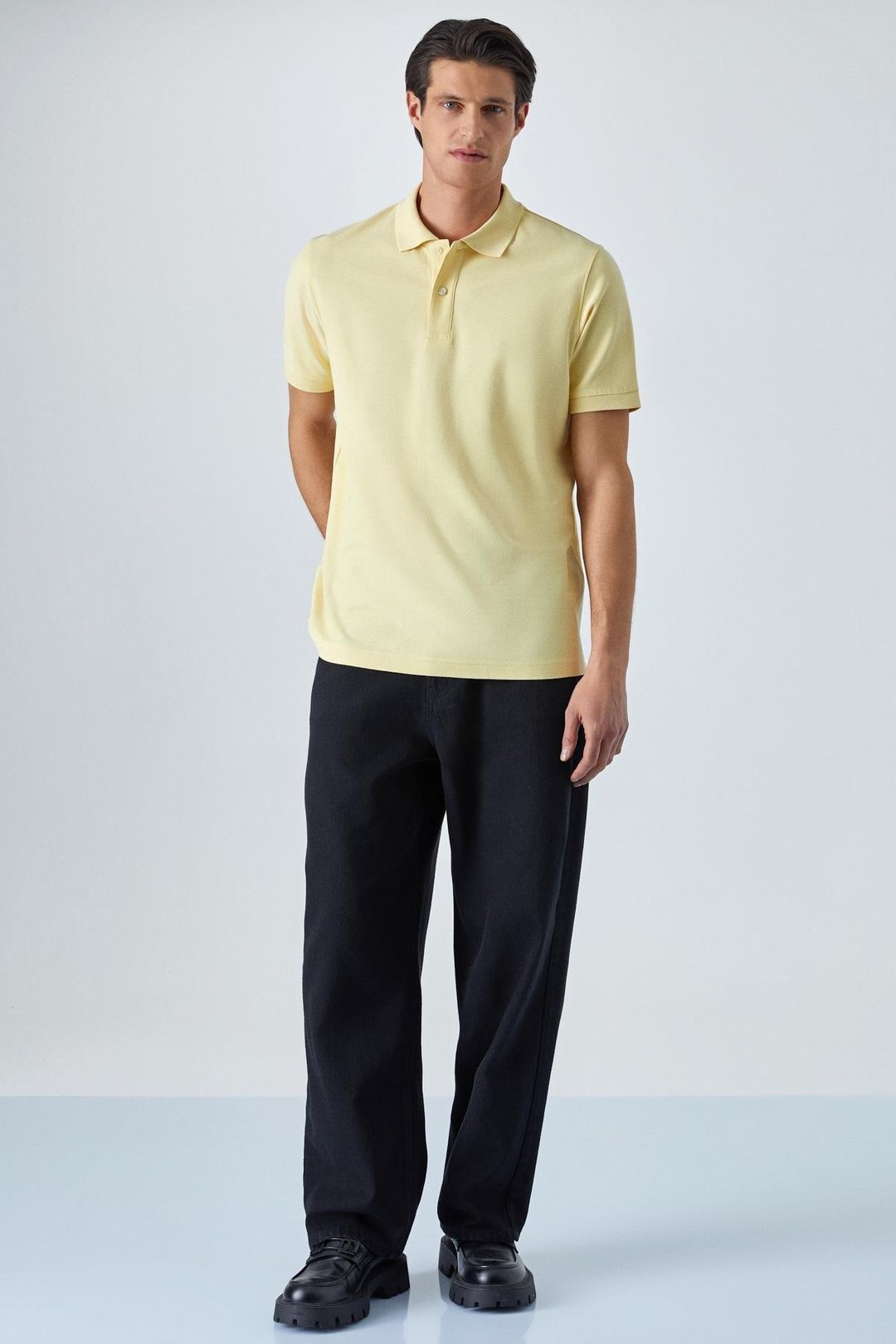 ZEKE Erkek Polo Yaka Relaxed Fit Patlı Düğmeli Kısa Kollu Sarı T-Shirt