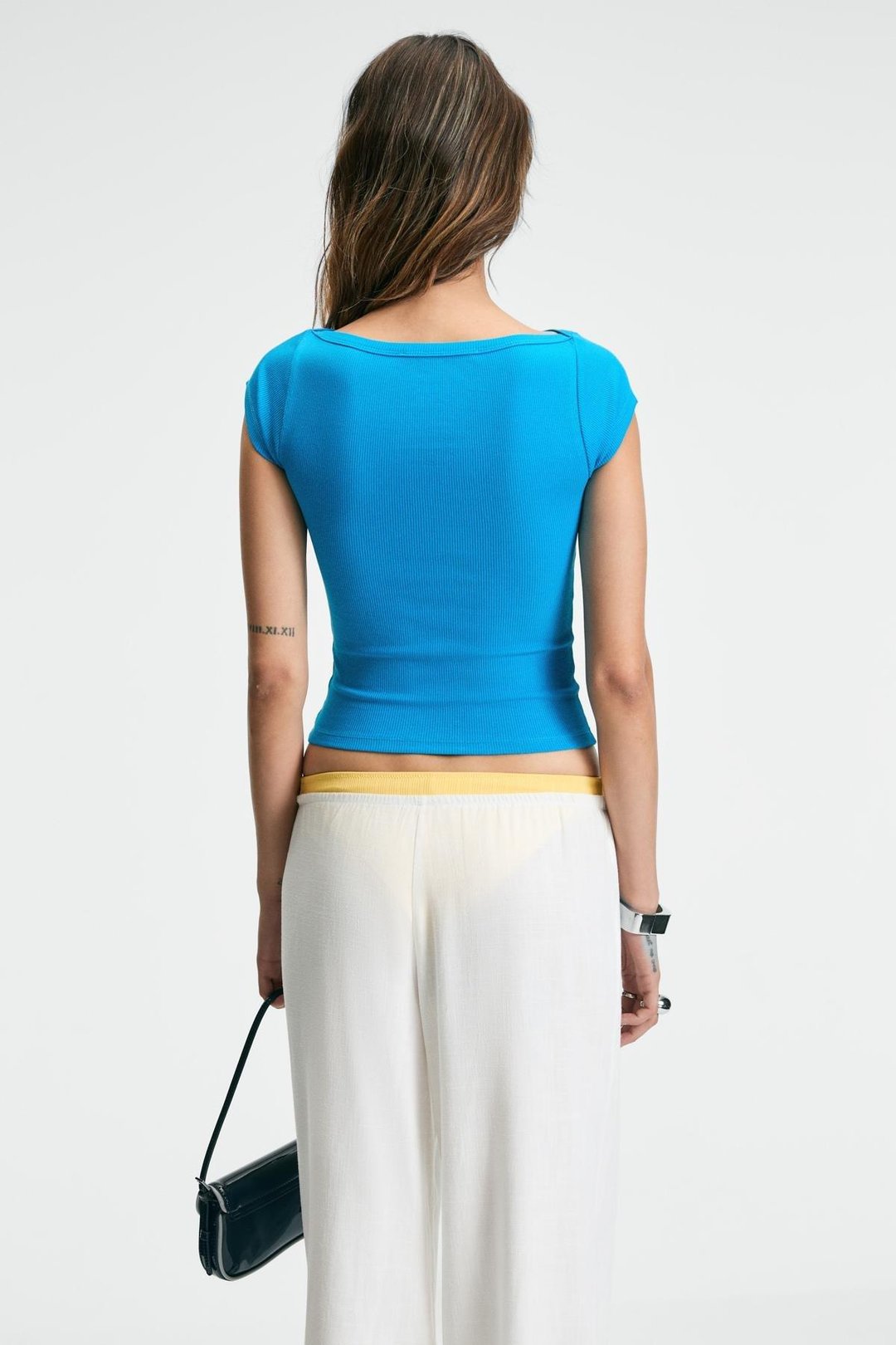 ZEPHY Kadın Kayık Yaka Kısa Kollu Önü Baskı Detaylı Slim Mavi T-Shirt