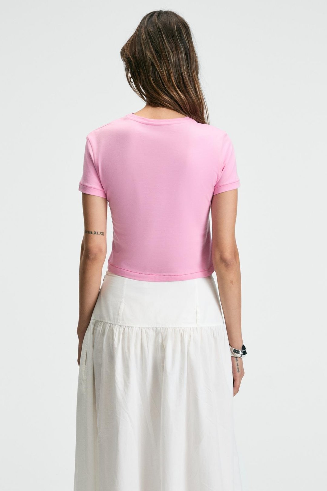 ZERAYA Kadın Bisiklet Yaka Kısa Kollu Önde Nakış Detaylı Crop Pembe T-Shirt