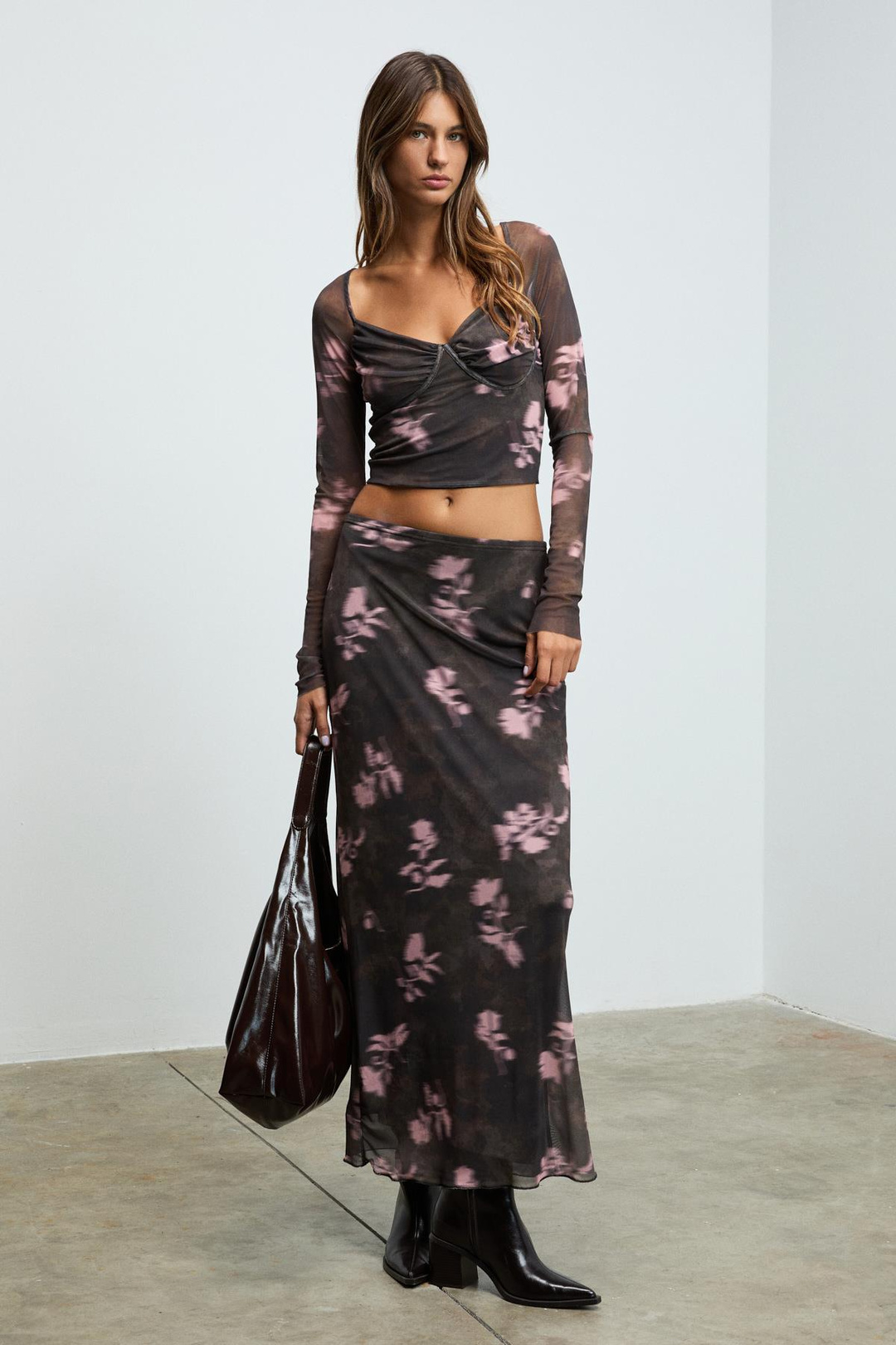 BEULAH Kadın Maxi Boy Slim Fit Beli Lastikli Tül Batik Desenli Kahverengi-Çiçek Desenli Etek