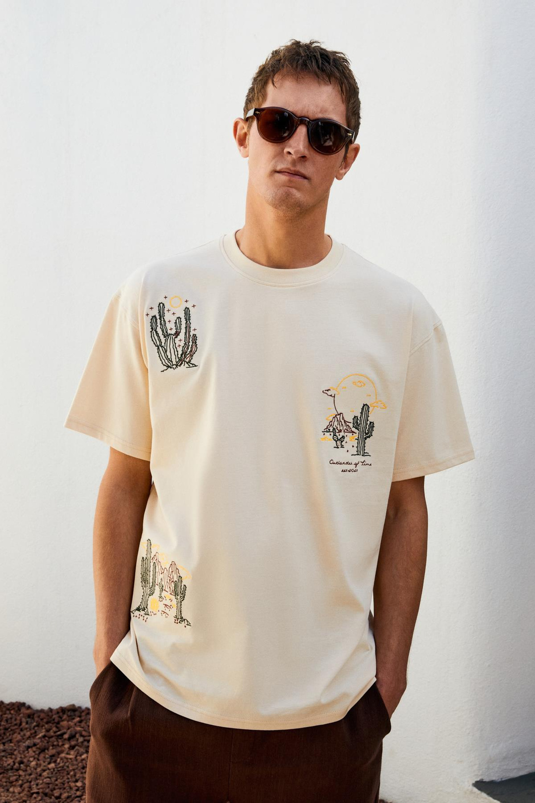 BOLICHE Erkek Bisiklet Yaka %100 Organik Pamuklu Oversize Fit Açık Bej T-Shirt