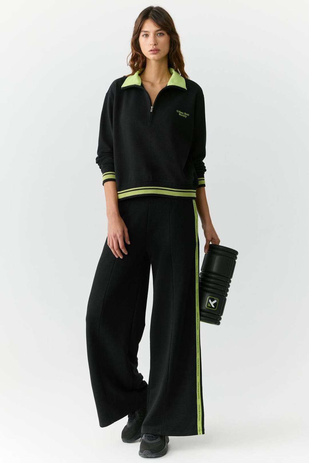 BRITTA  Kadın Beli Lastikli Geniş Paça Relaxed Siyah Eşofman Altı