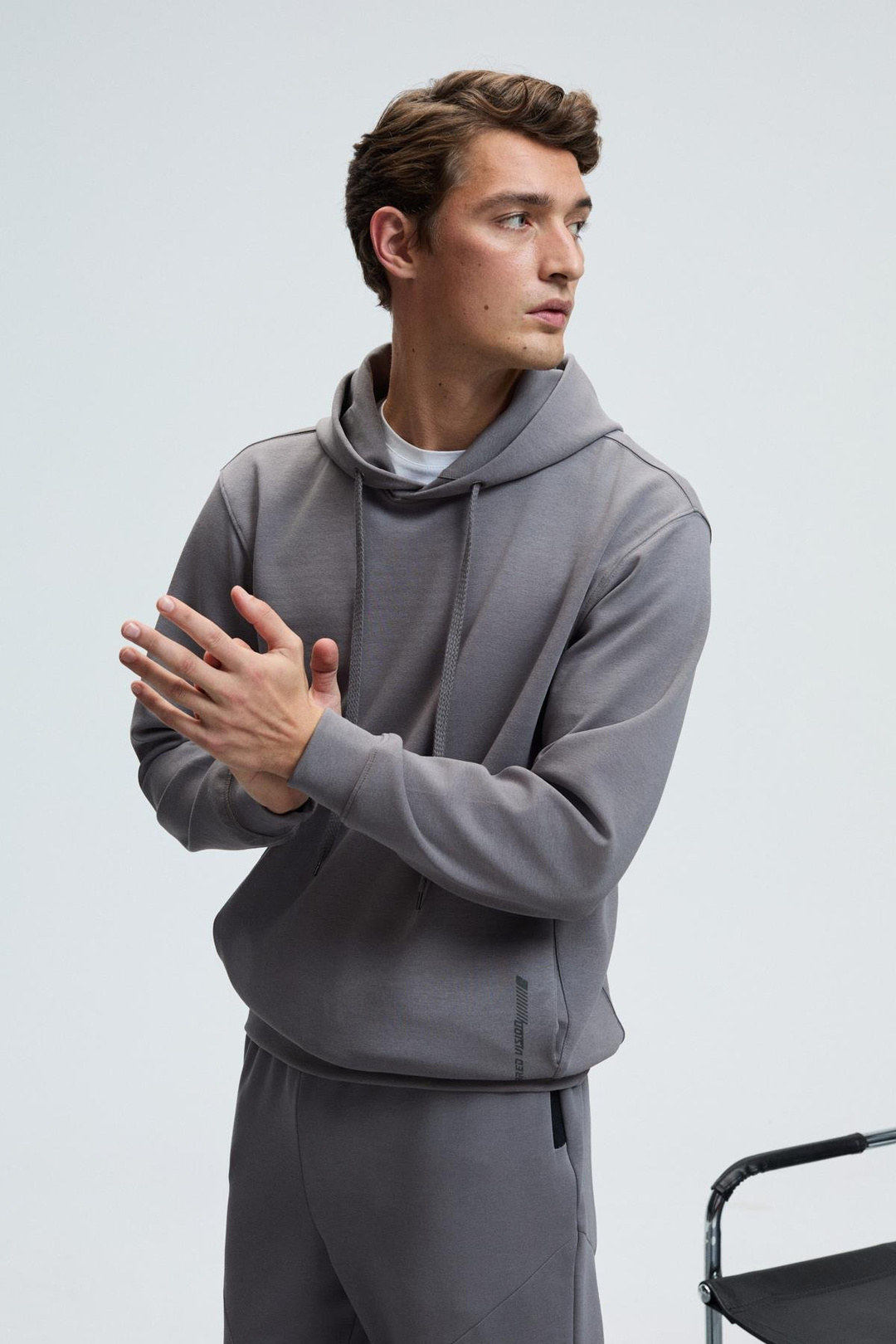 DASHIELL Erkek Kapüşonlu Kordonlu Önü Baskılı Koyu Gri Sweatshirt