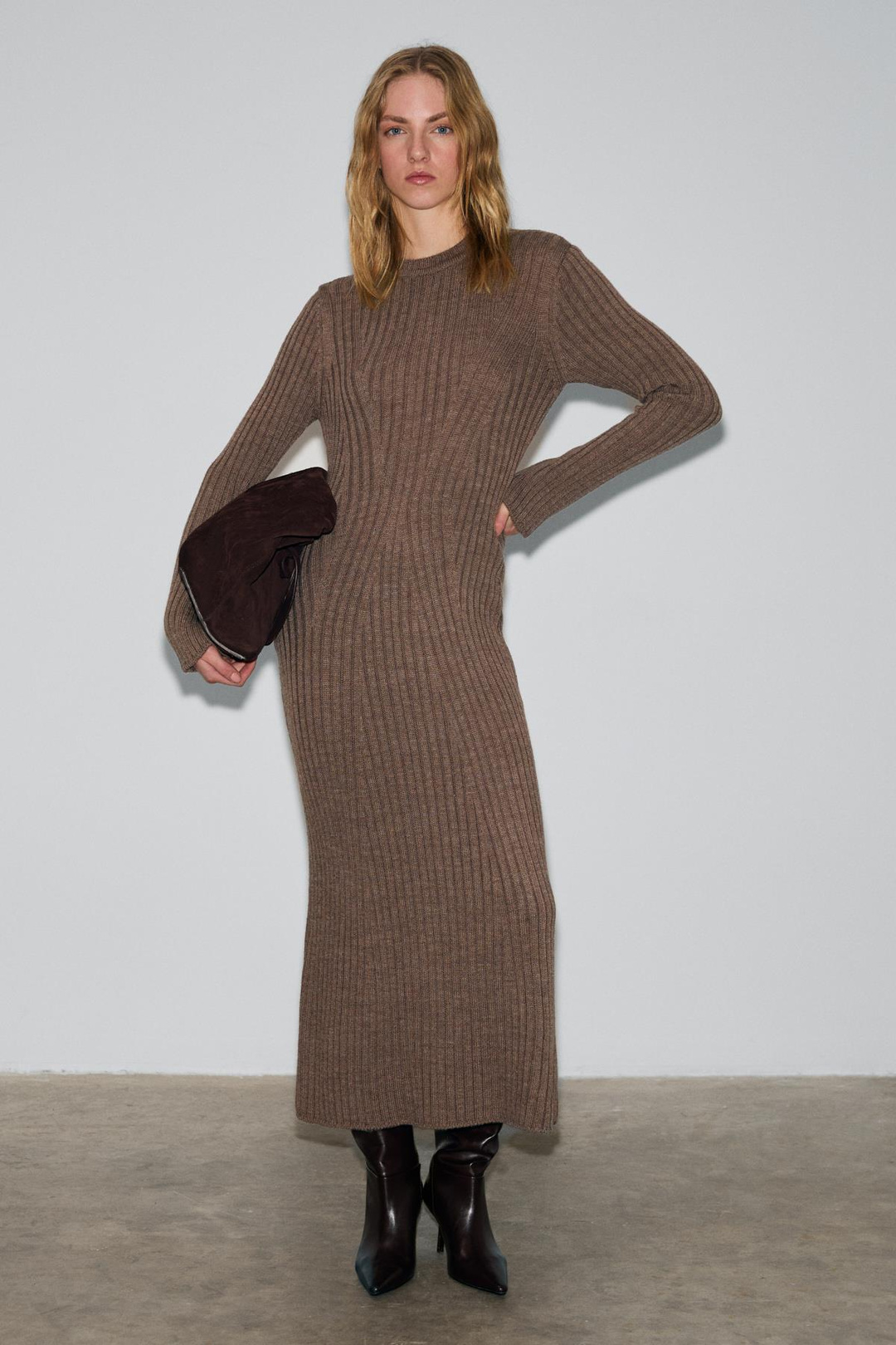 DUENDE Kadın Yuvarlak Yaka Çizgi Desenli Slim Fit Triko Vizon Elbise