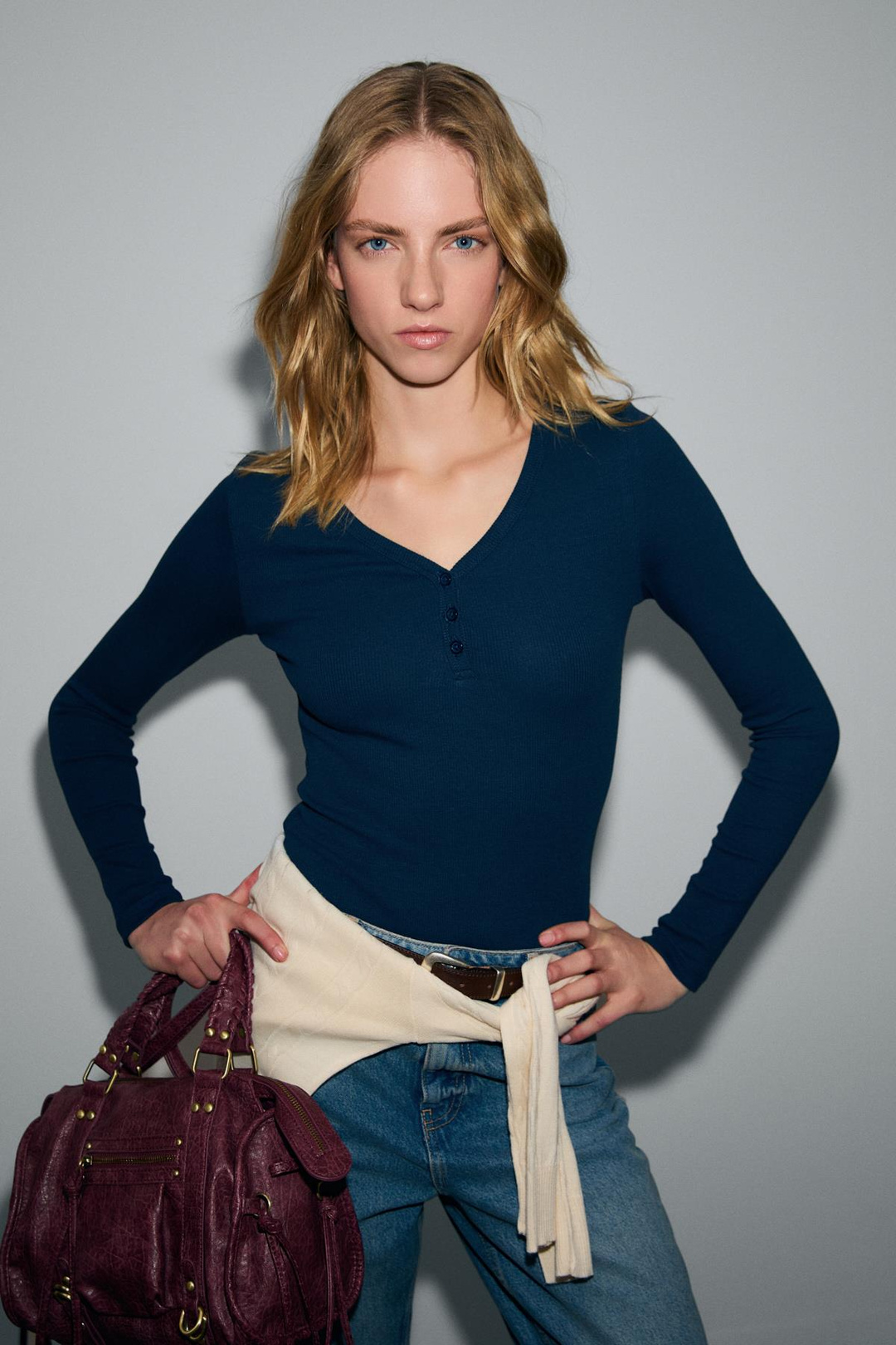 KALANI Kadın Uzun Kollu V Yaka Patlı Düğmeli Lacivert Body