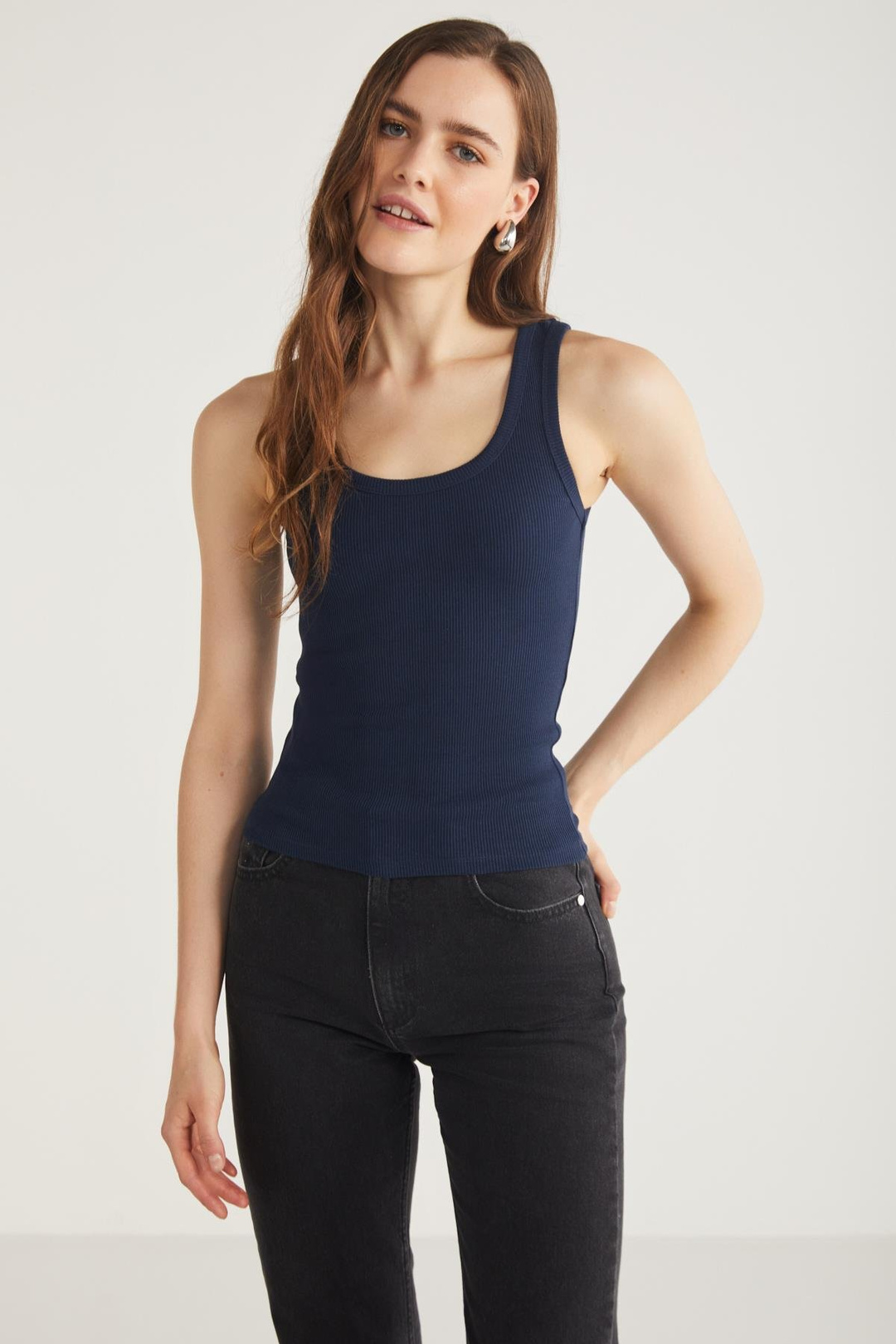 LILLESOL Kadın Fitilli Görünümlü Slim Fit Vücuda Oturan Havuz Yakalı Pamuklu Basic Lacivert Atlet