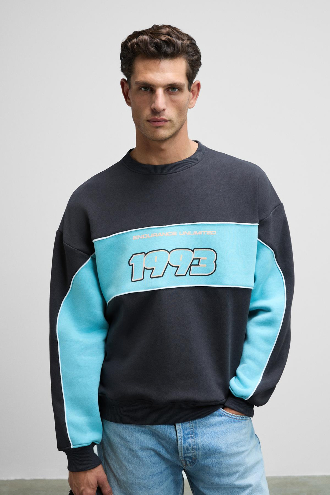 MONTY Erkek Yuvarlak Yaka Baskılı Omuzları Yeşil Renkte Relaxed Fit Antrasit Sweatshirt